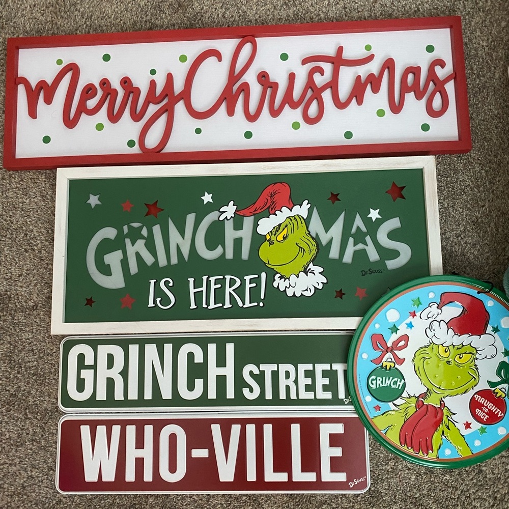 Grinch Christmas Decor